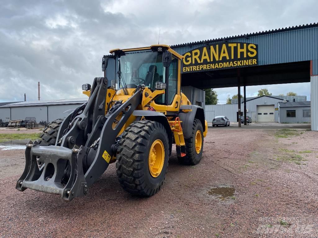 Volvo L90H  / L 90 H Iekrāvēji uz riteņiem