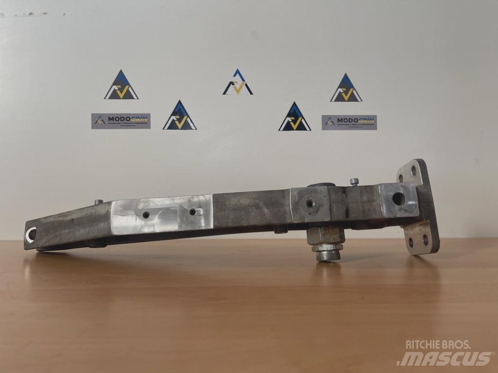 Liebherr A 910 Dzinēji