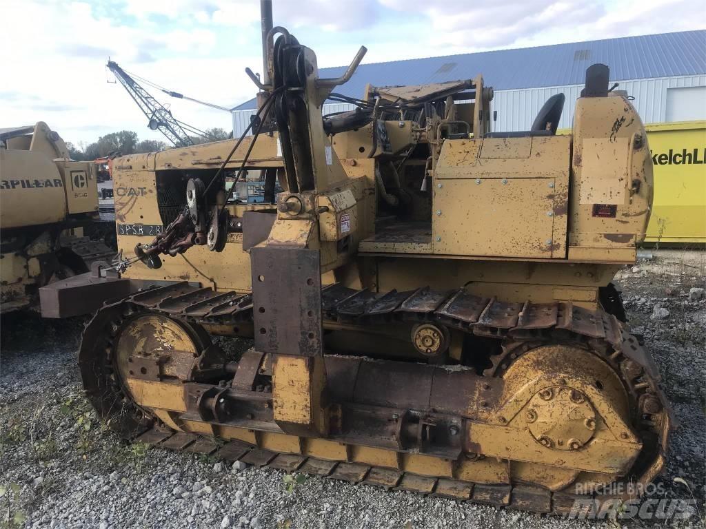 CAT 561 D Cauruļvadu buldozeri
