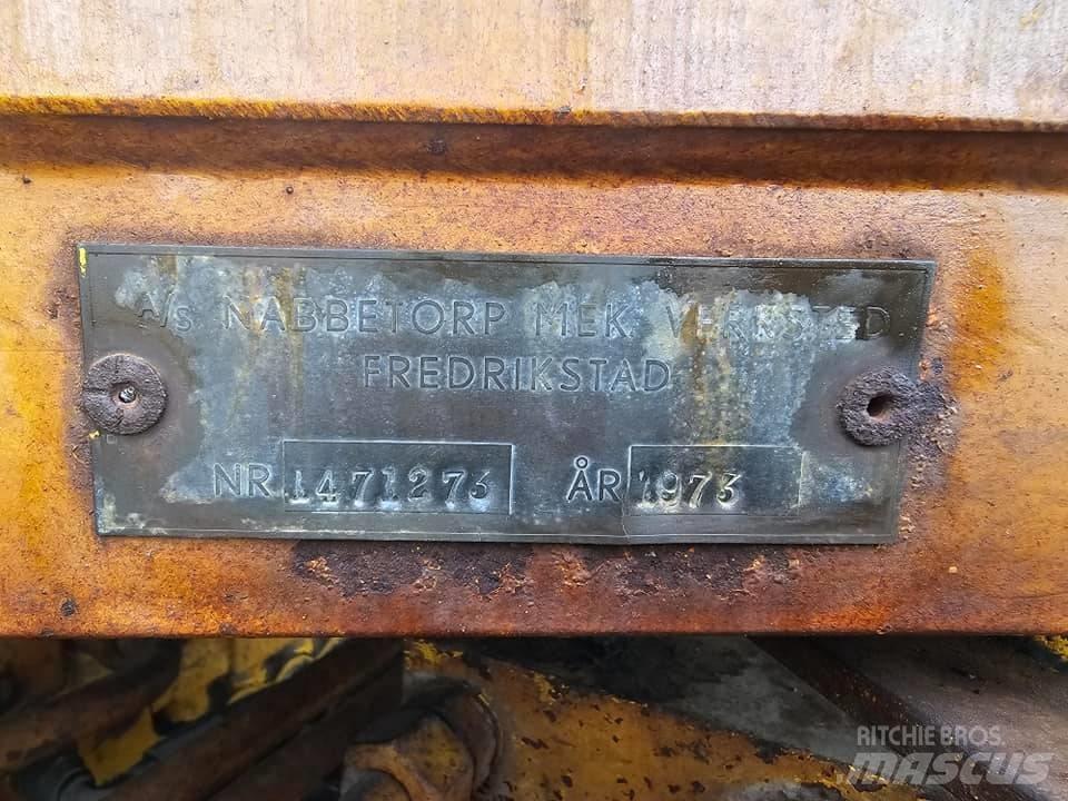 Leyland 270 Ekskavatori-iekrāvēji
