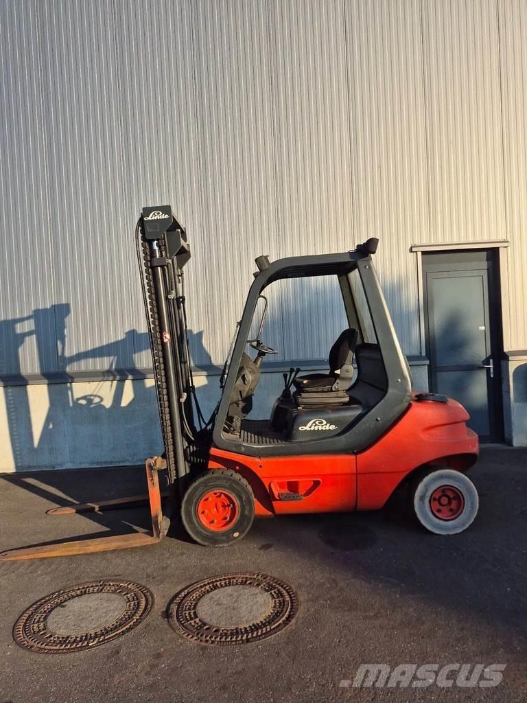 Linde h30D Tehnika ar dīzeļa dzinēju