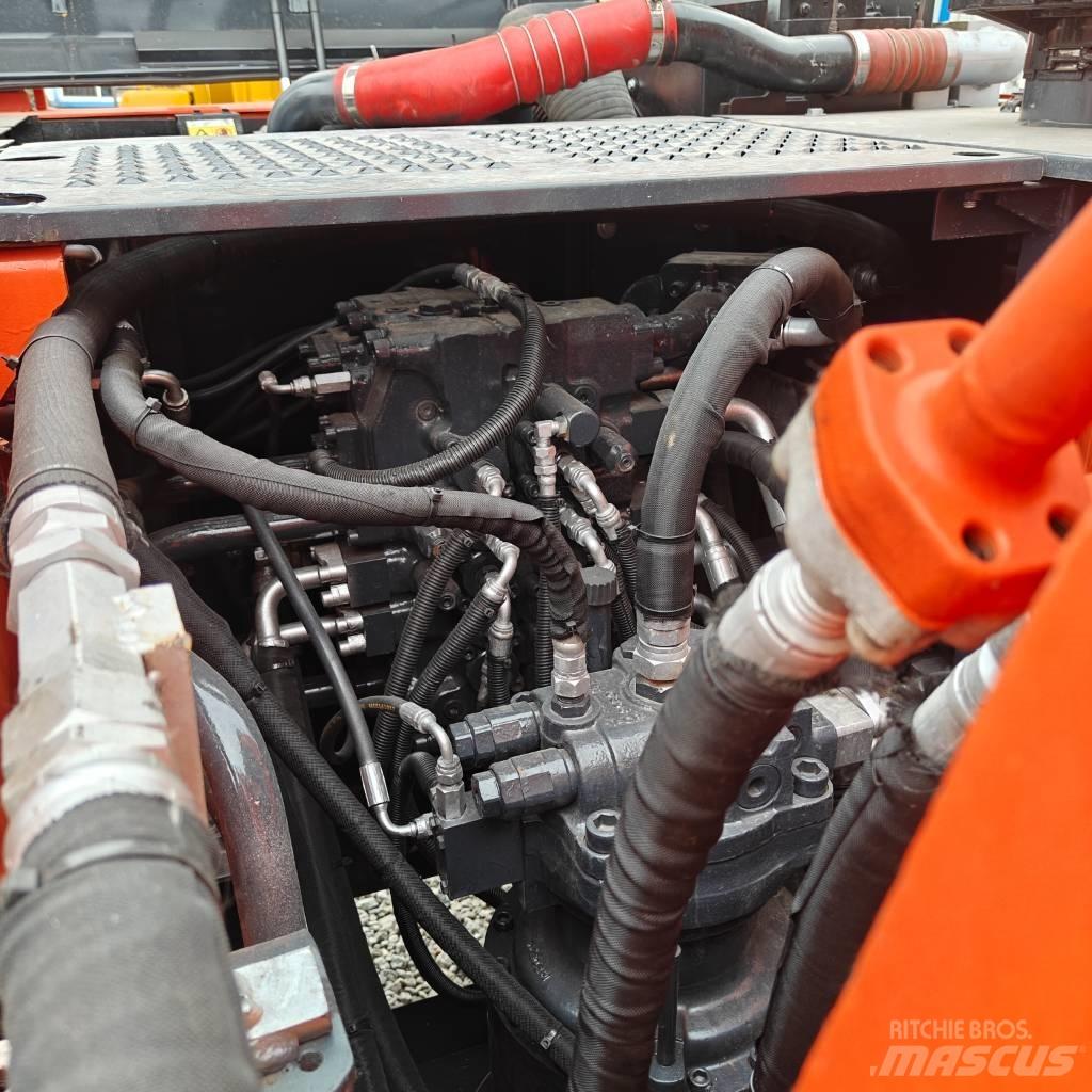 Doosan DX225LC-9C Kāpurķēžu ekskavatori