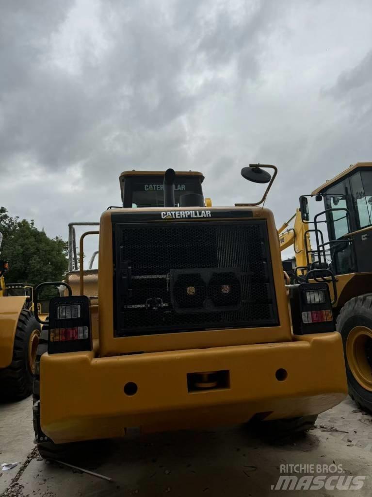 CAT 966 H Iekrāvēji uz riteņiem
