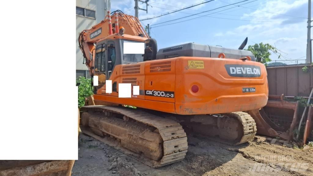 Doosan DX 300 LC-3 Kāpurķēžu ekskavatori