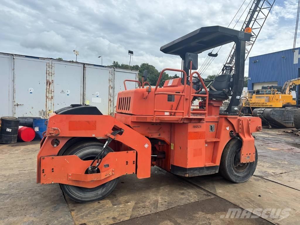 Sakai GW 750-2 Pneimatiskie veltņi