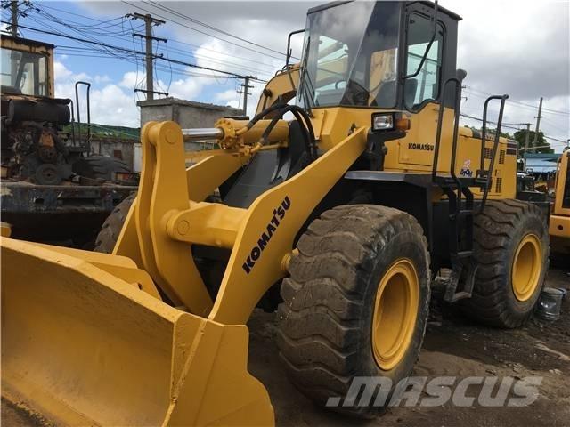 Komatsu WA380 Iekrāvēji uz riteņiem