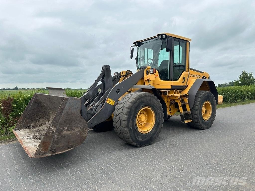 Volvo L60F Iekrāvēji uz riteņiem