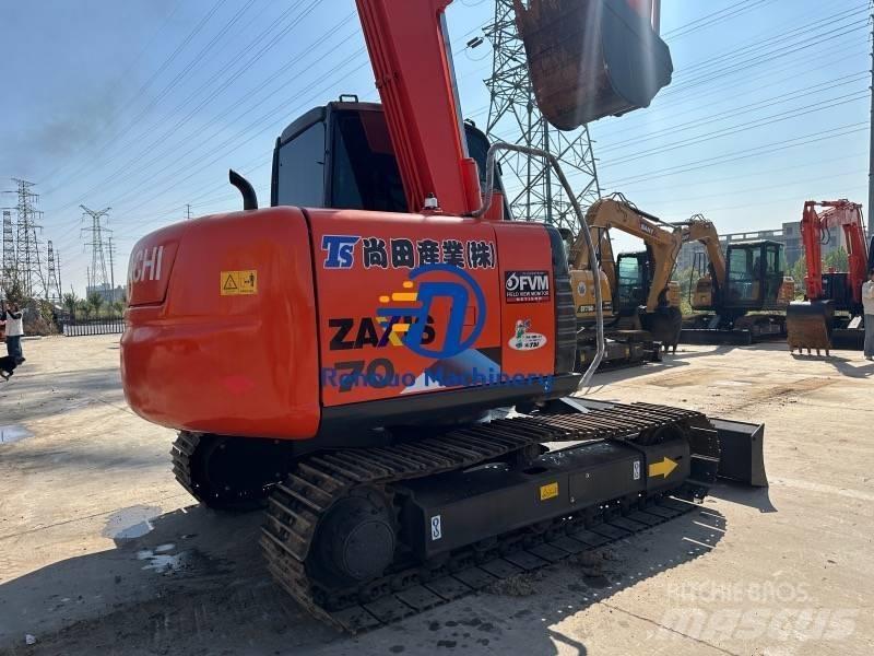 Hitachi ZX70 Kāpurķēžu ekskavatori