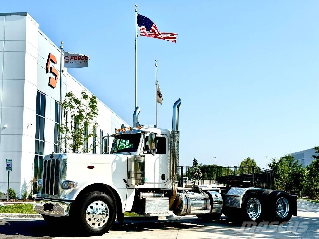 Peterbilt 389 Vilcēji