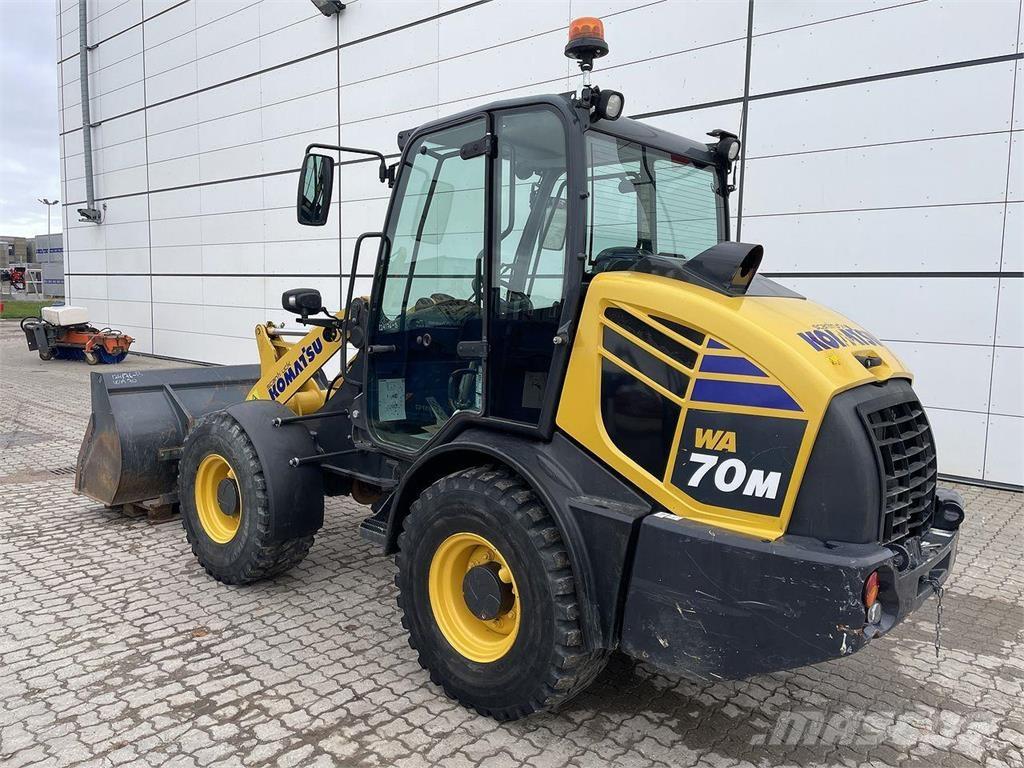 Komatsu WA70M-8EO Multifunkcionālie iekrāvēji