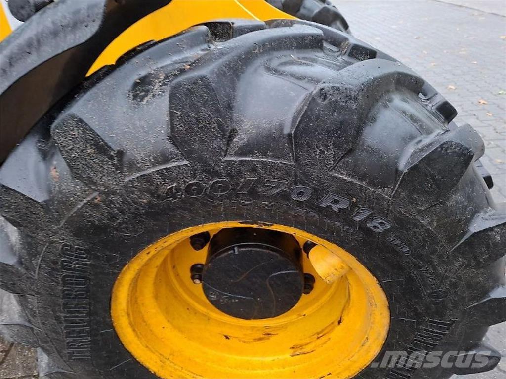 JCB TM 180 Lauksaimniecības pacēlāji
