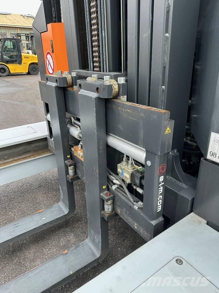 Hubtex DQX45-D Pārvadātājs iekraušanai no sāniem