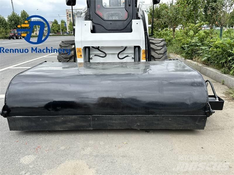 Bobcat S 16 Lietoti riteņu kompaktiekrāvēji