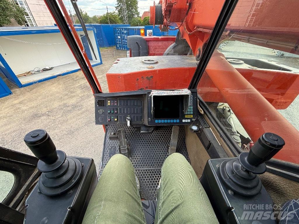 Liebherr LTF 1030 Celtņi nelīdzenām virsmām
