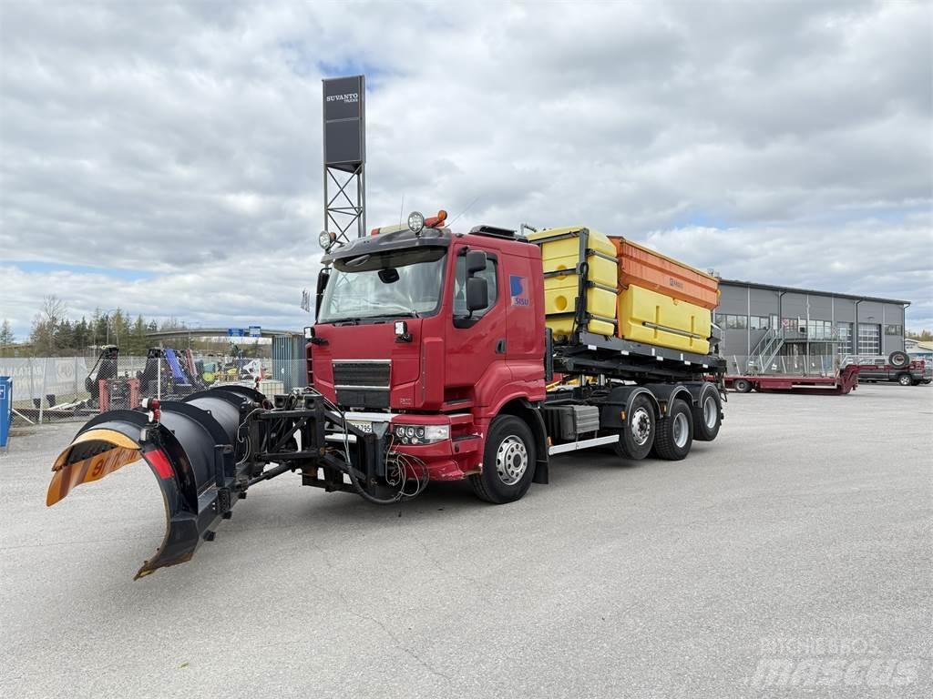 Sisu R500 8X2 Kabeļu pacēlājs nomontējamām kravas mašīnām
