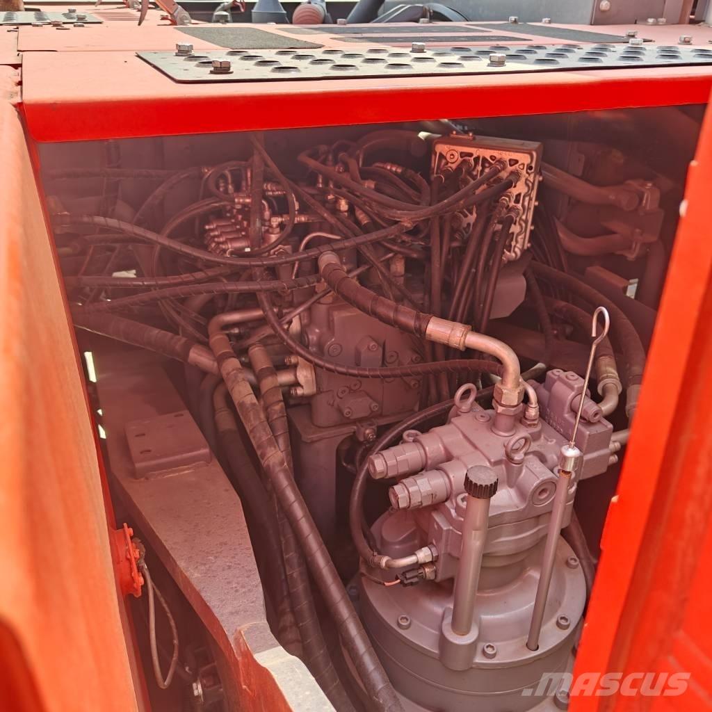 Hitachi 240LC-3 Kāpurķēžu ekskavatori