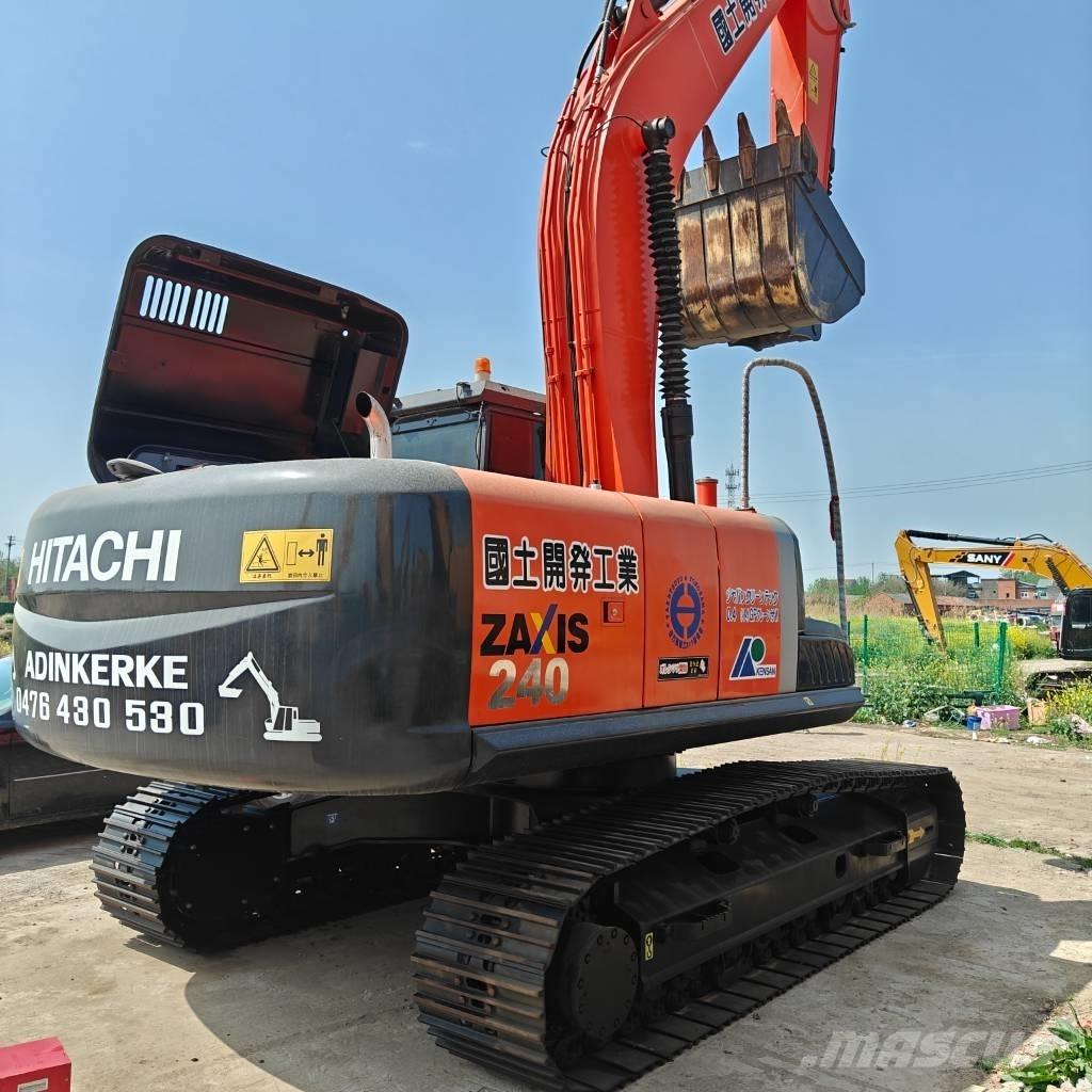 Hitachi 240LC-3 Kāpurķēžu ekskavatori