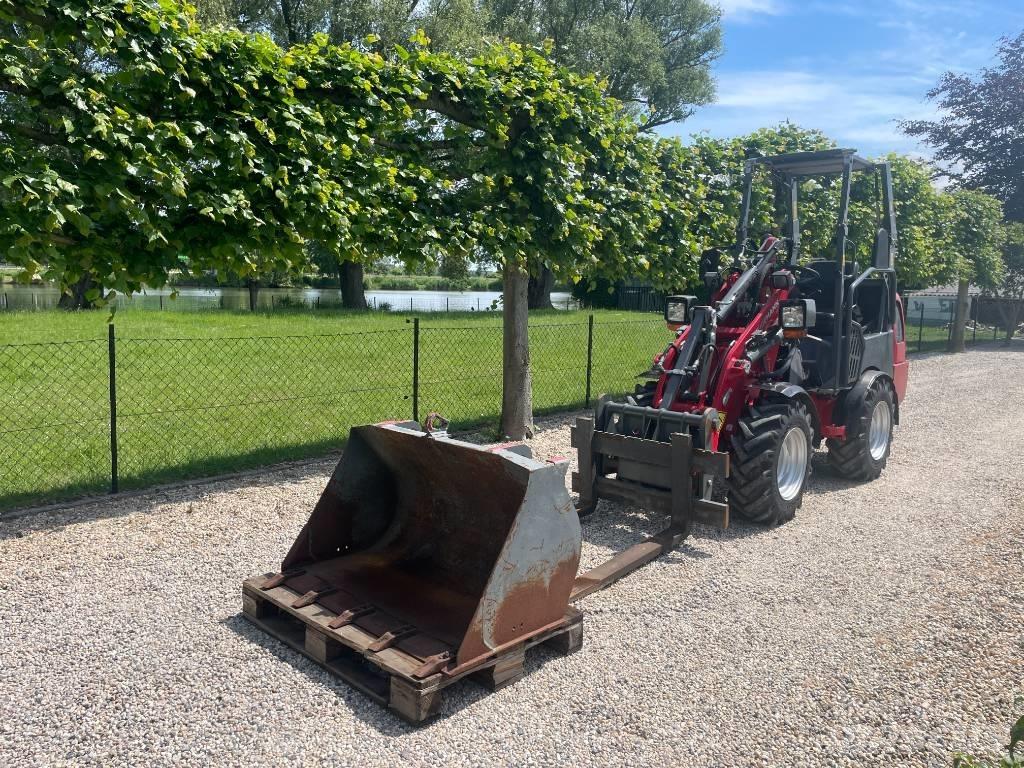 Weidemann 1260 Iekrāvēji uz riteņiem