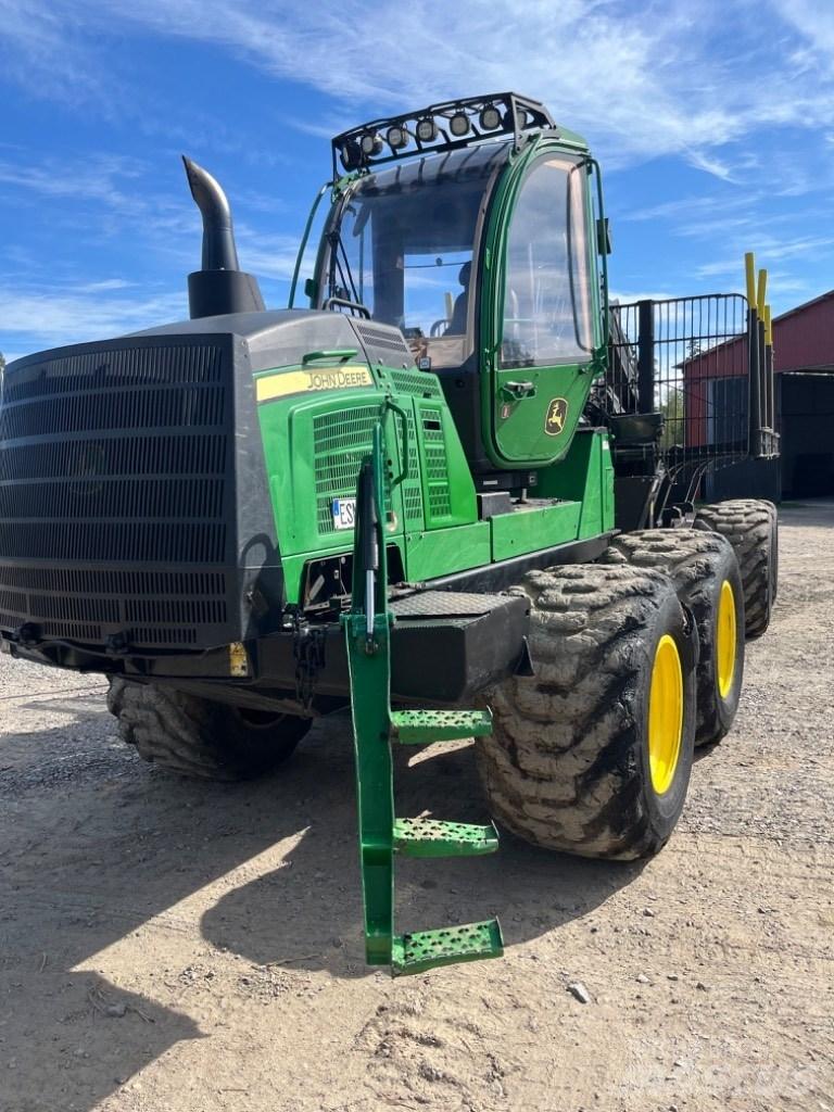 John Deere 1510G Forvarderi