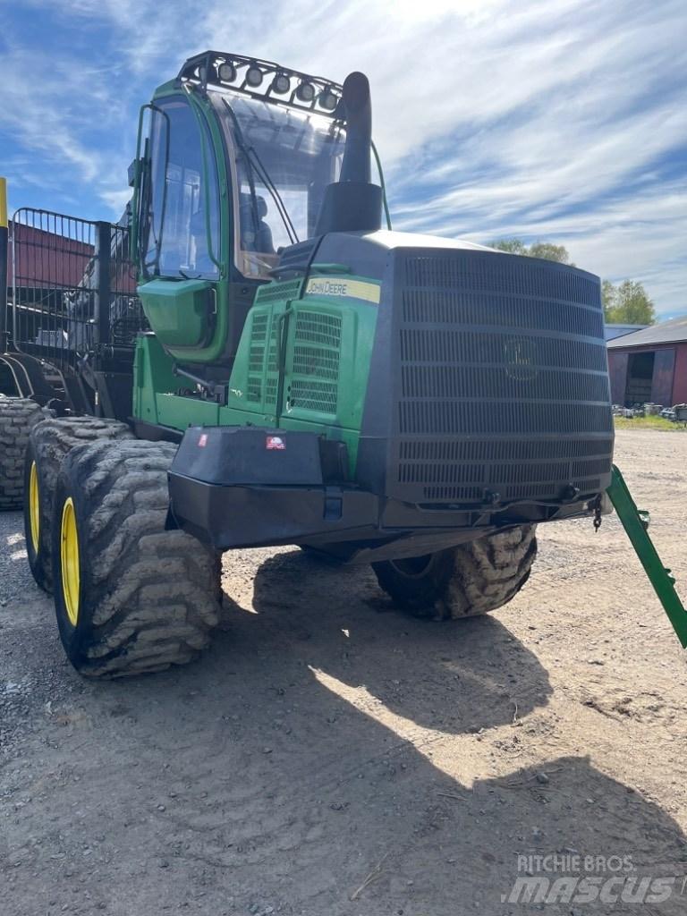 John Deere 1510G Forvarderi