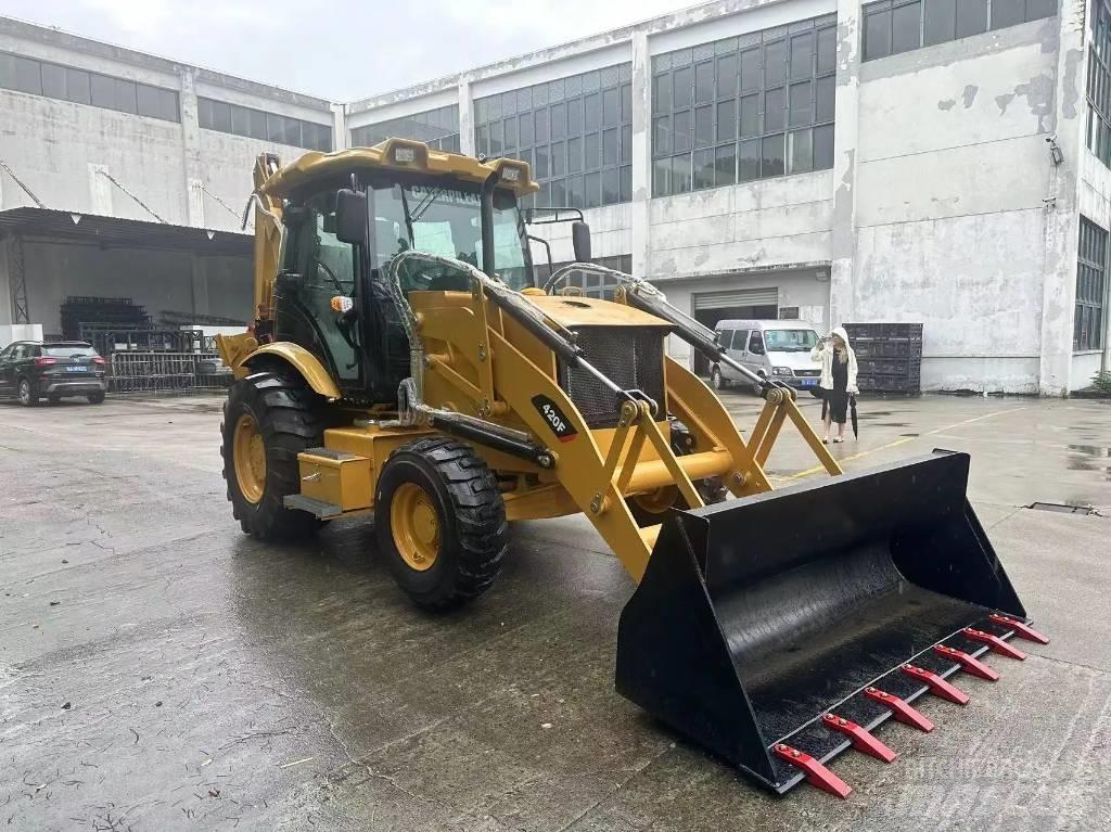 CAT 420F Ekskavatori-iekrāvēji
