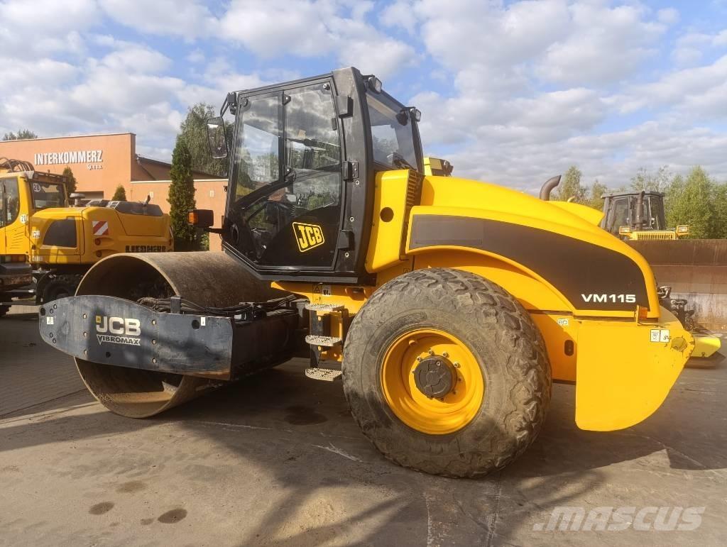 JCB Vibromax VM 115 Vienvalča grunts veltņi