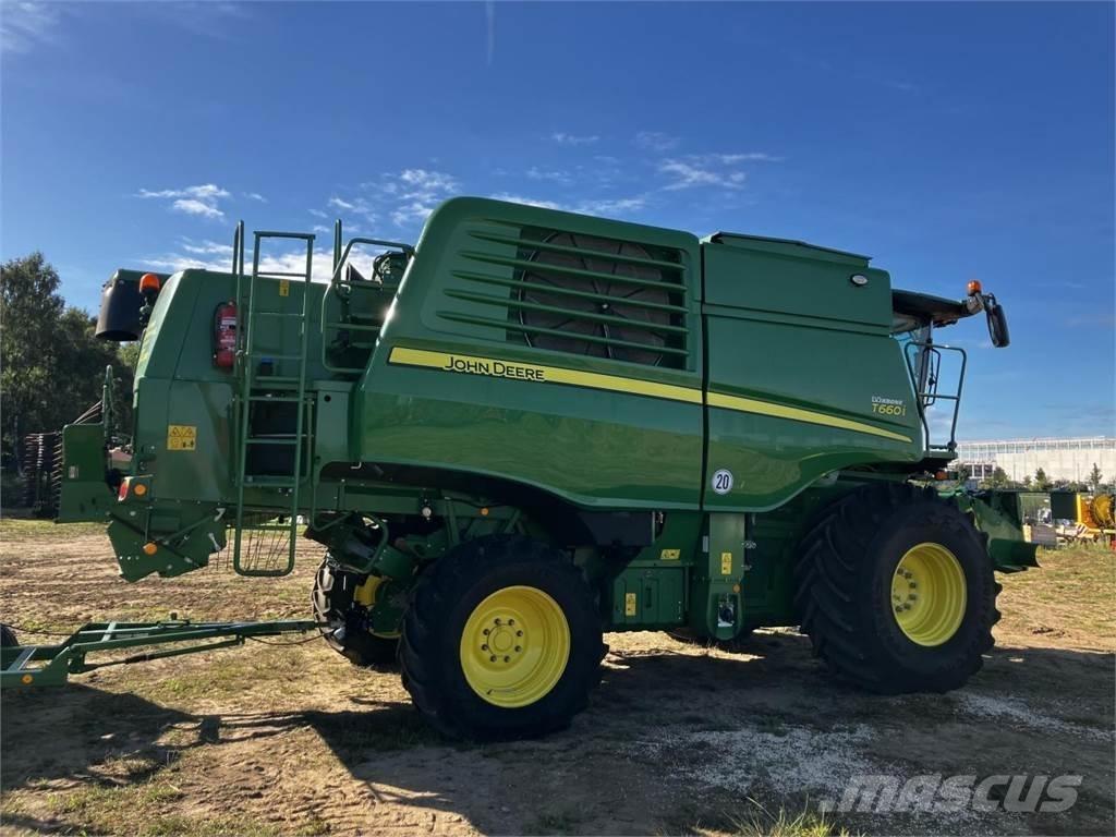 John Deere T660i Ražas novākšanas kombaini