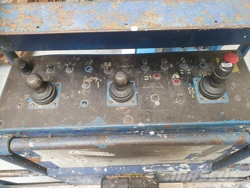 Genie Z45/25 Strēles pacēlāji