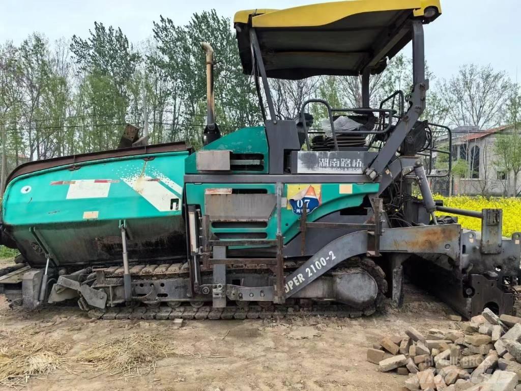 Vögele 2100-3l Asfalta klājēji