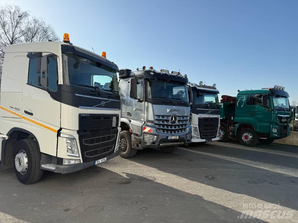 Volvo FH 460 Treileri ar āķi