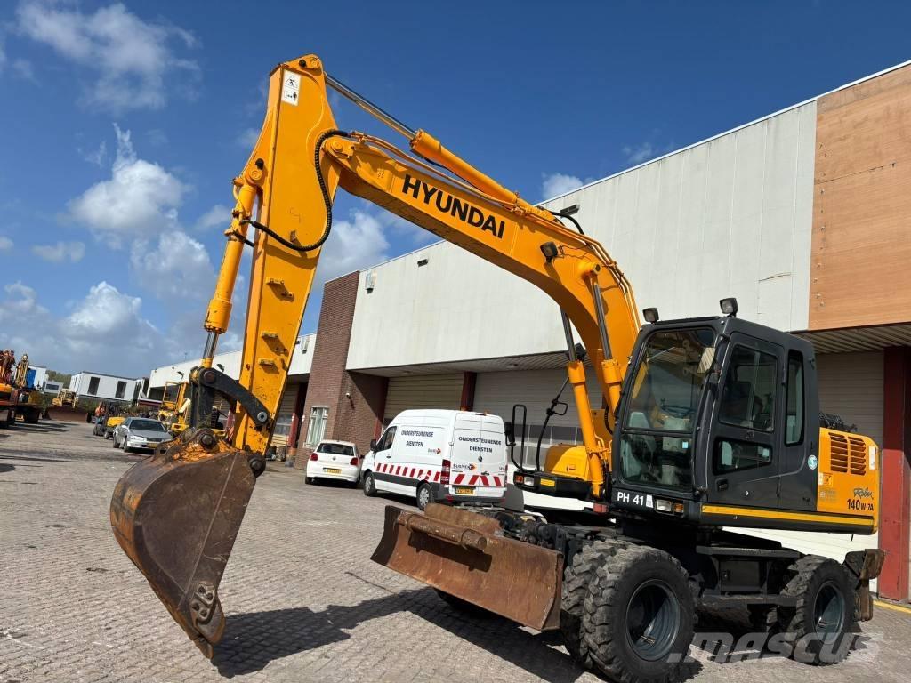 Hyundai 140W-7A Ekskavatori uz riteņiem