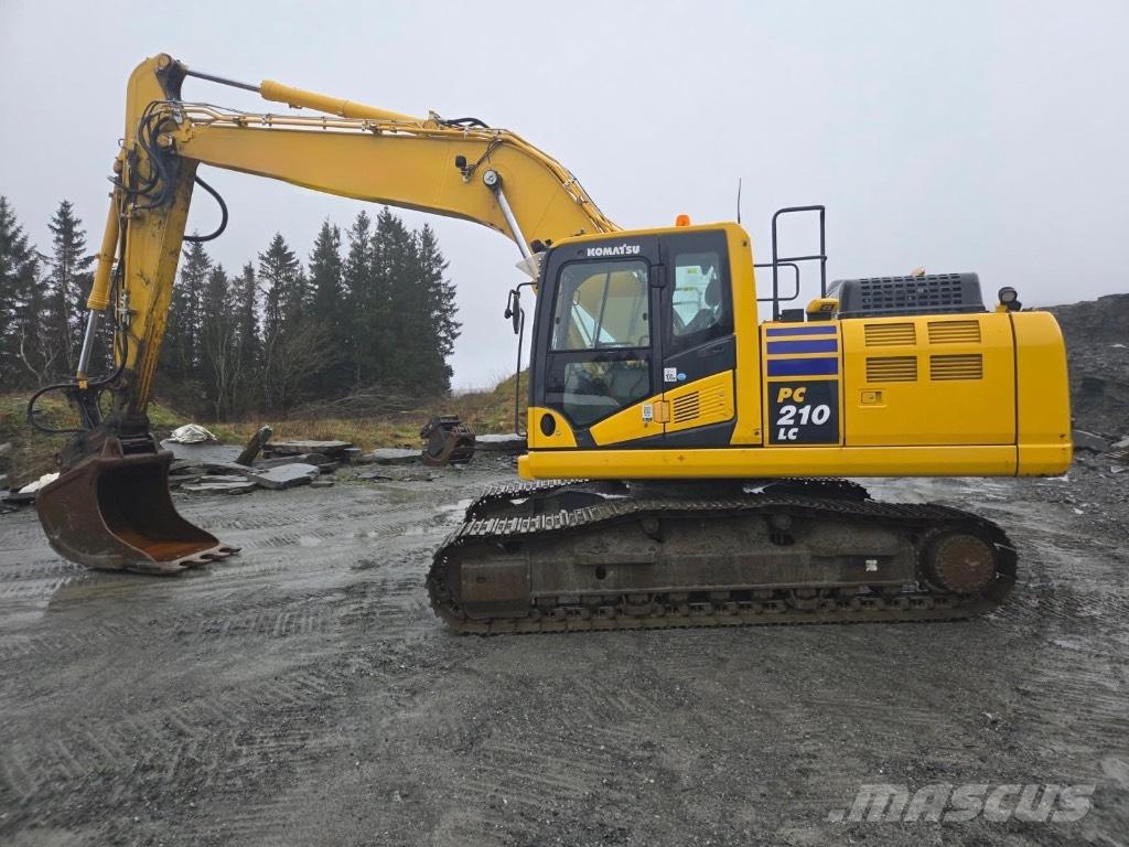 Komatsu PC210LC-11E0 Kāpurķēžu ekskavatori