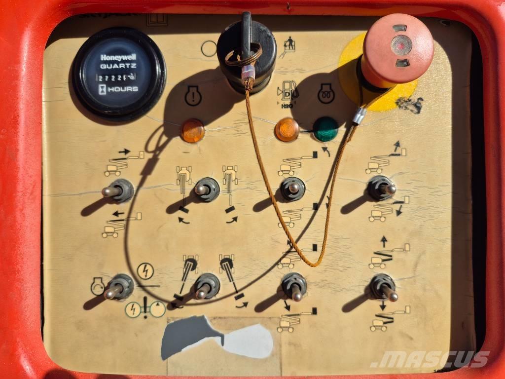 SkyJack SJ 63 AJ Strēles pacēlāji