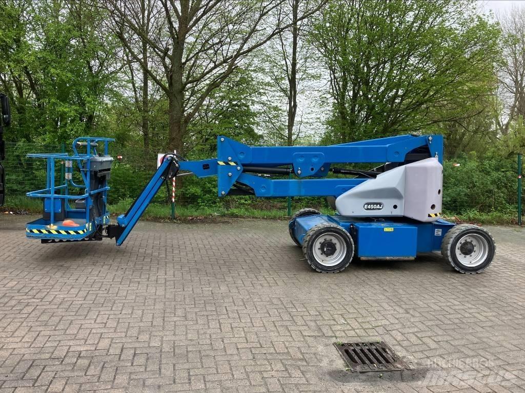 JLG E 450 AJ Strēles pacēlāji