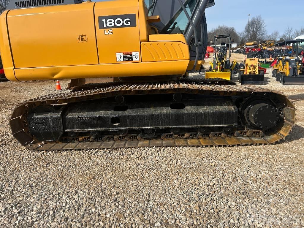 DEERE 180G LC Kāpurķēžu ekskavatori