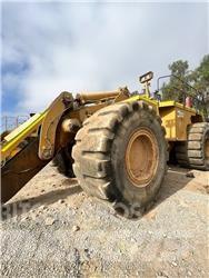 CAT 992 G Iekrāvēji uz riteņiem