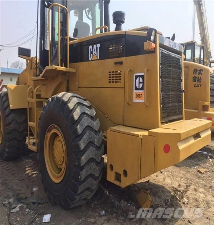 CAT 966 F Iekrāvēji uz riteņiem