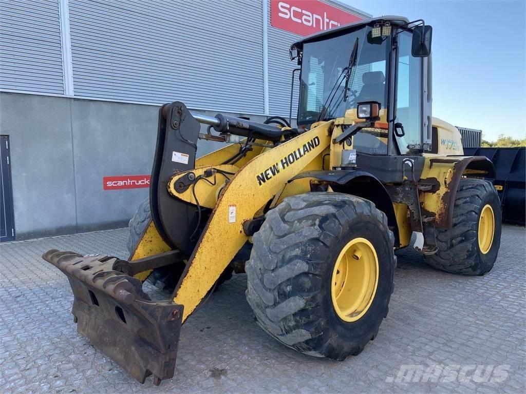 New Holland W170D Iekrāvēji uz riteņiem