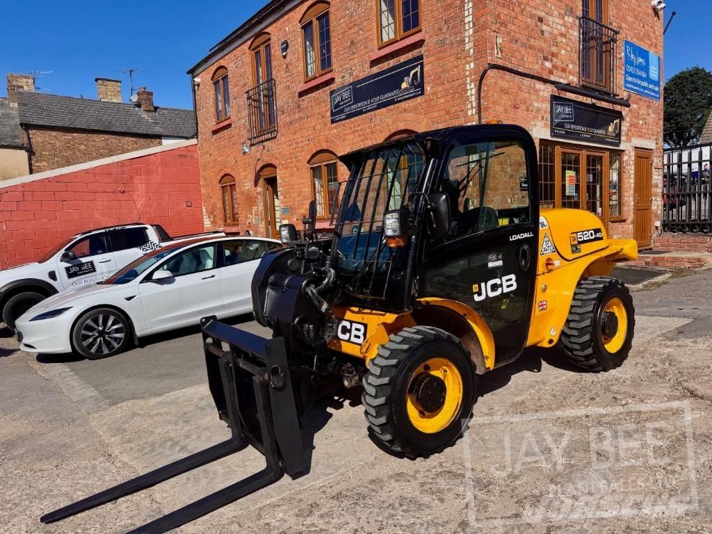 JCB 520-40 Teleskopiskie manipulatori