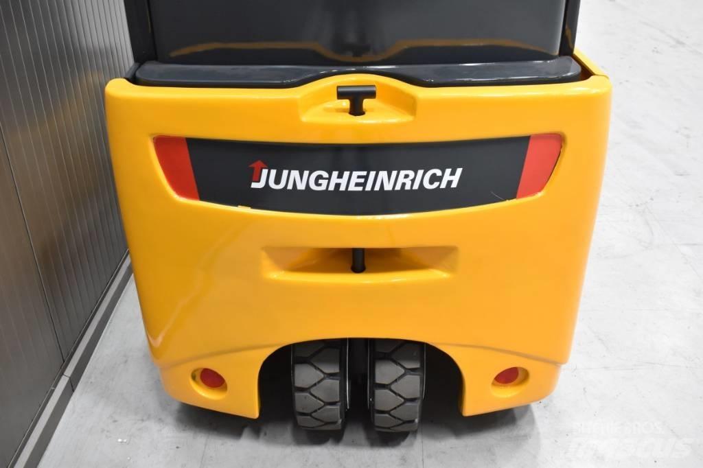 Jungheinrich EFG 220 Elektriskie iekrāvēji