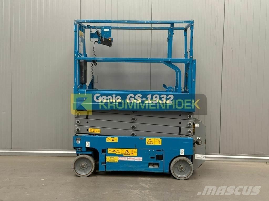Genie GS 1932 Šķerveida pacēlāji