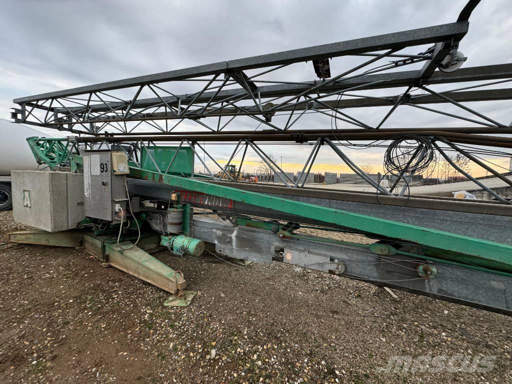 Alfa A 32 Super Torņa celtņi