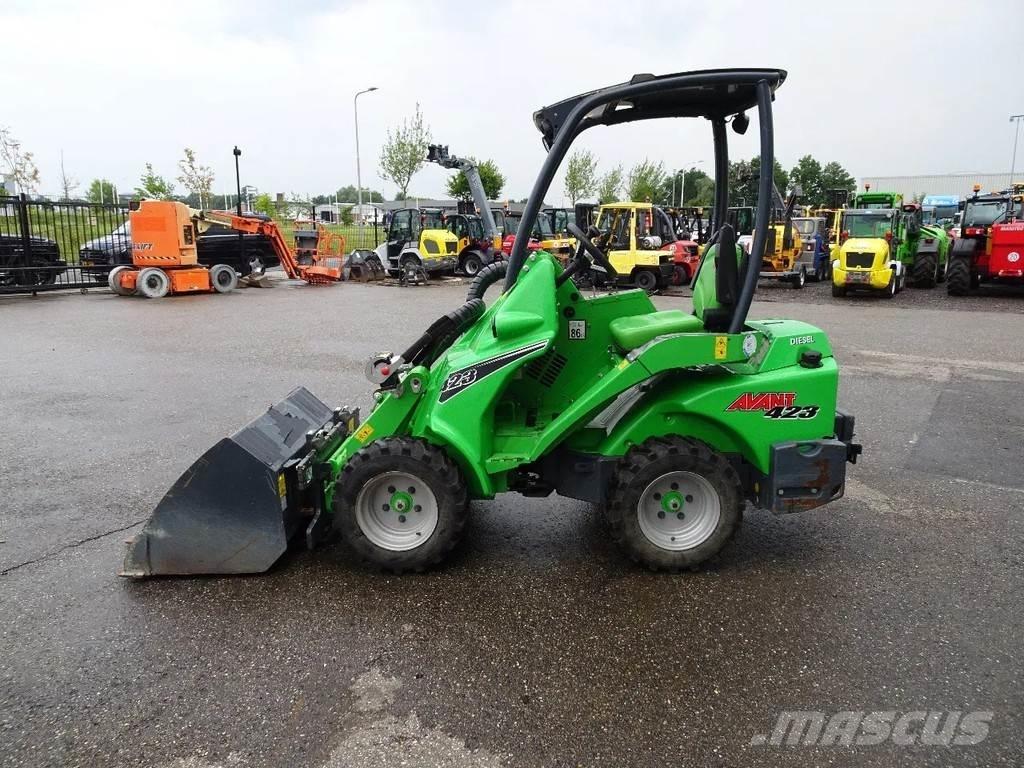Avant 423 Mini iekrāvēji