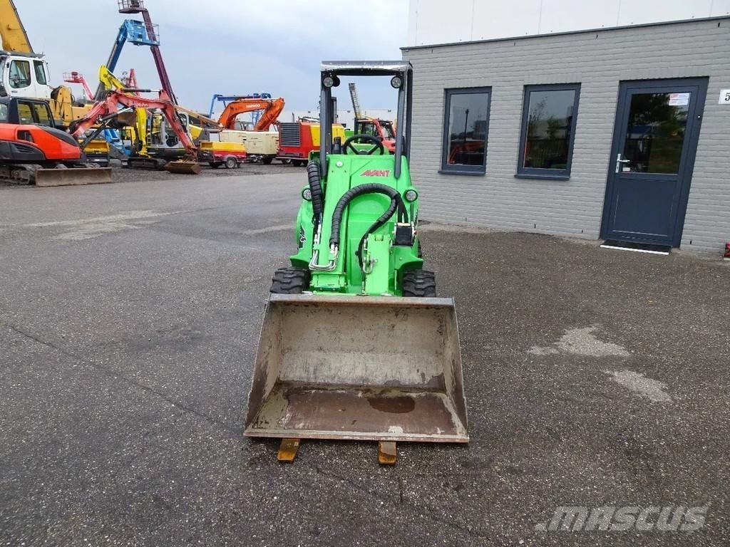 Avant 423 Mini iekrāvēji