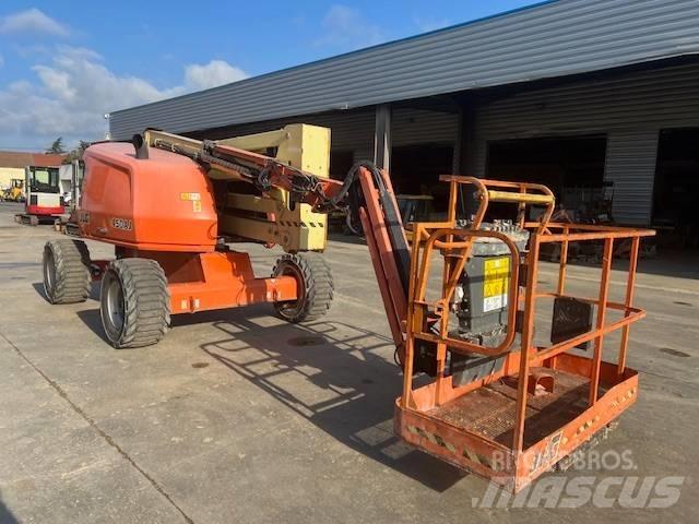 JLG 450 AJ Teleskopiskie pacēlāji
