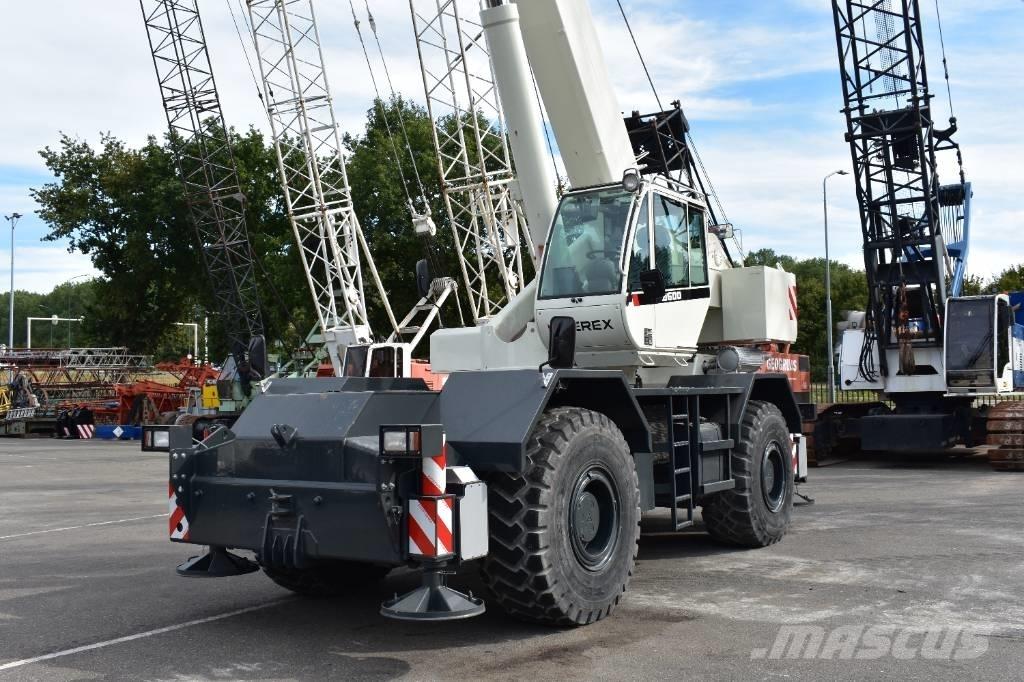 Terex A 600 Celtņi nelīdzenām virsmām
