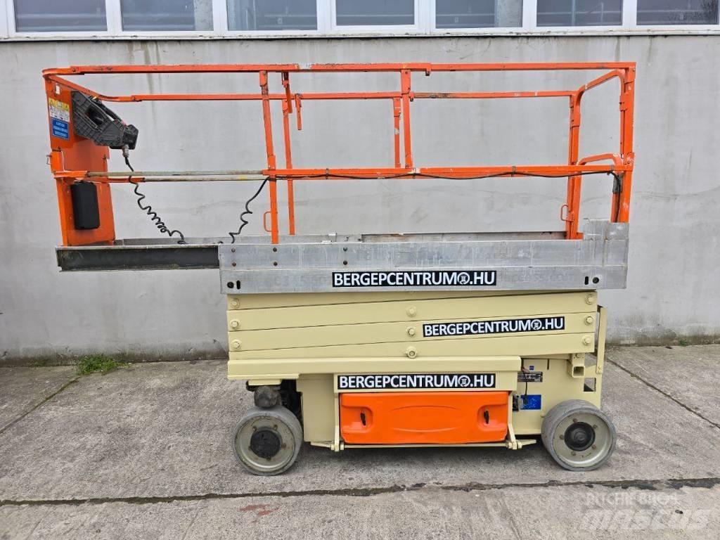 JLG 2630 ES Šķerveida pacēlāji