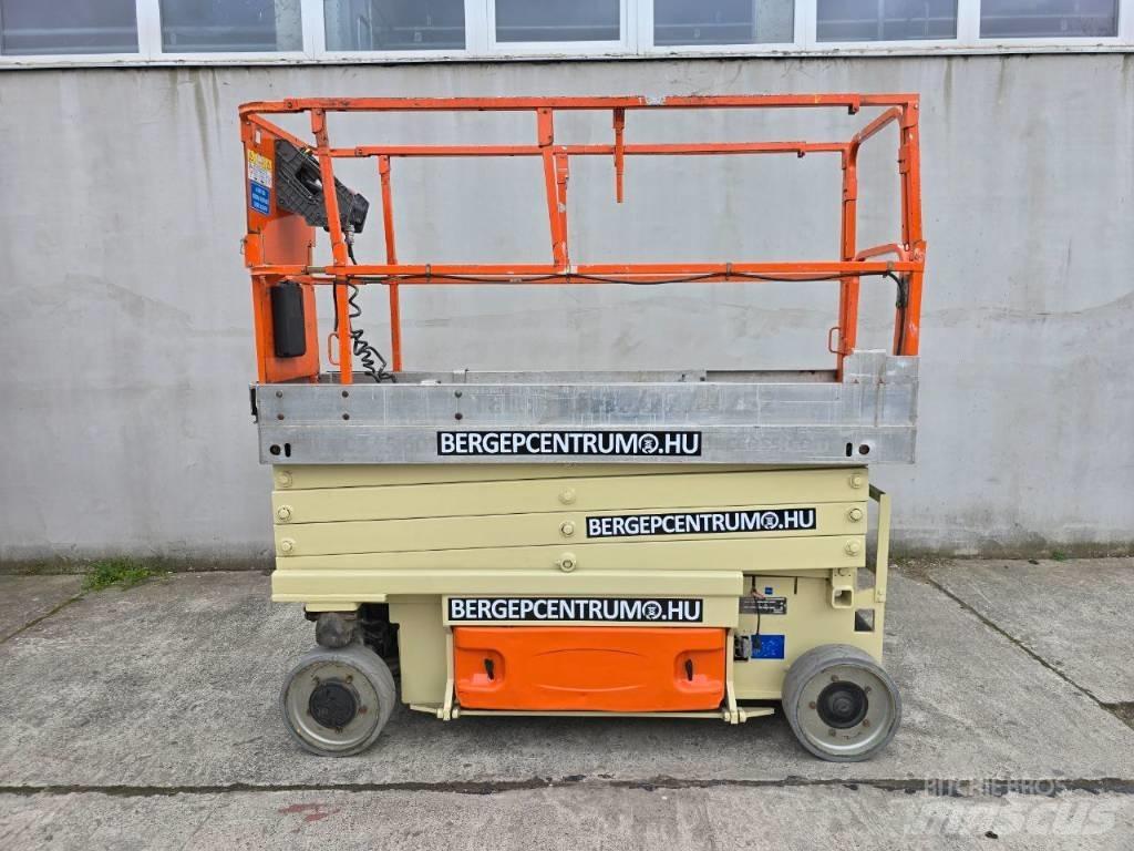 JLG 2630 ES Šķerveida pacēlāji