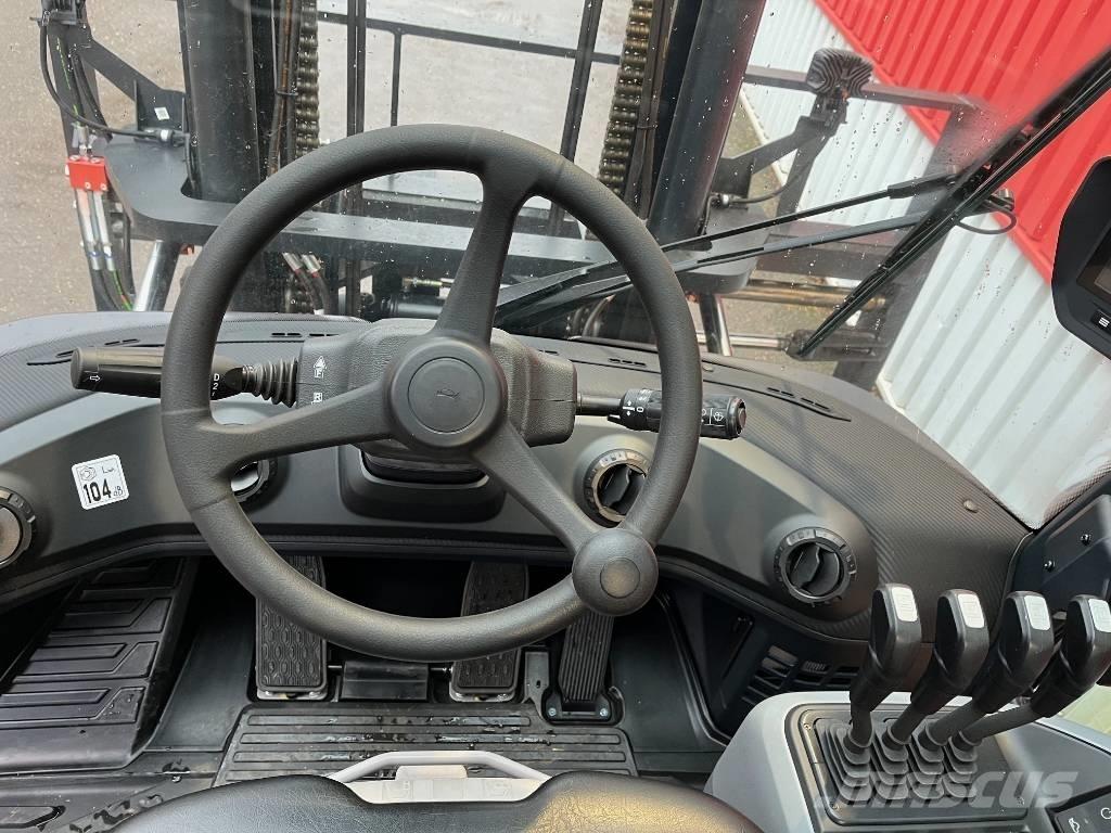 Doosan D70S-9 Tehnika ar dīzeļa dzinēju