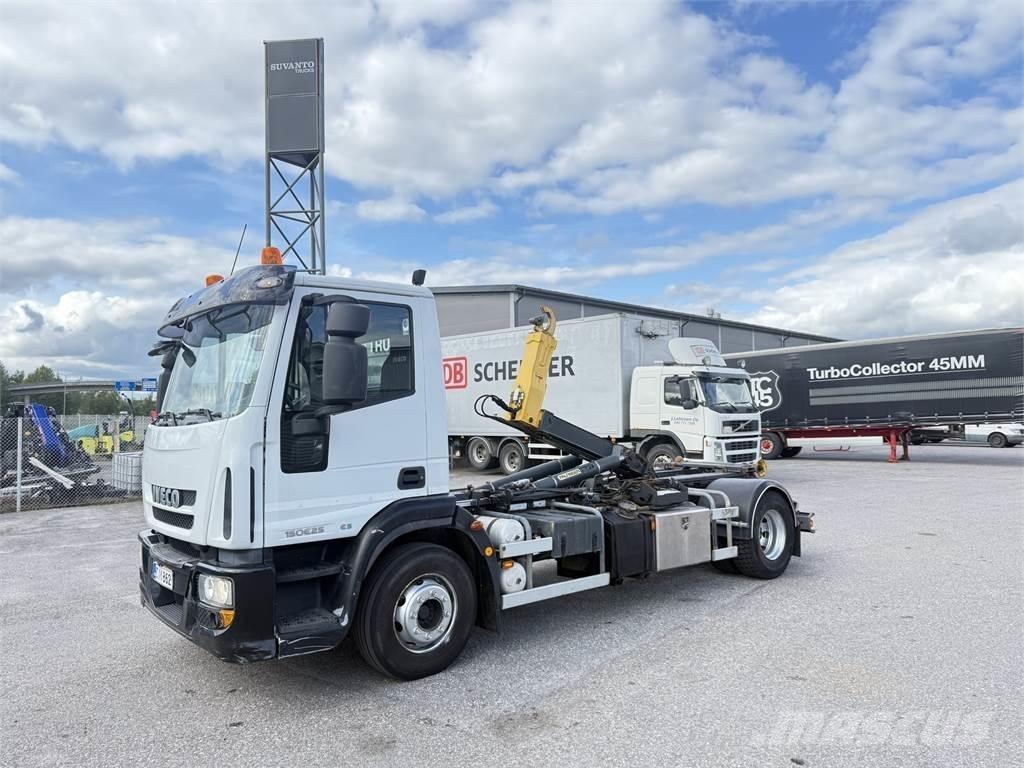 Iveco ML150E 4X2 Treileri ar āķi